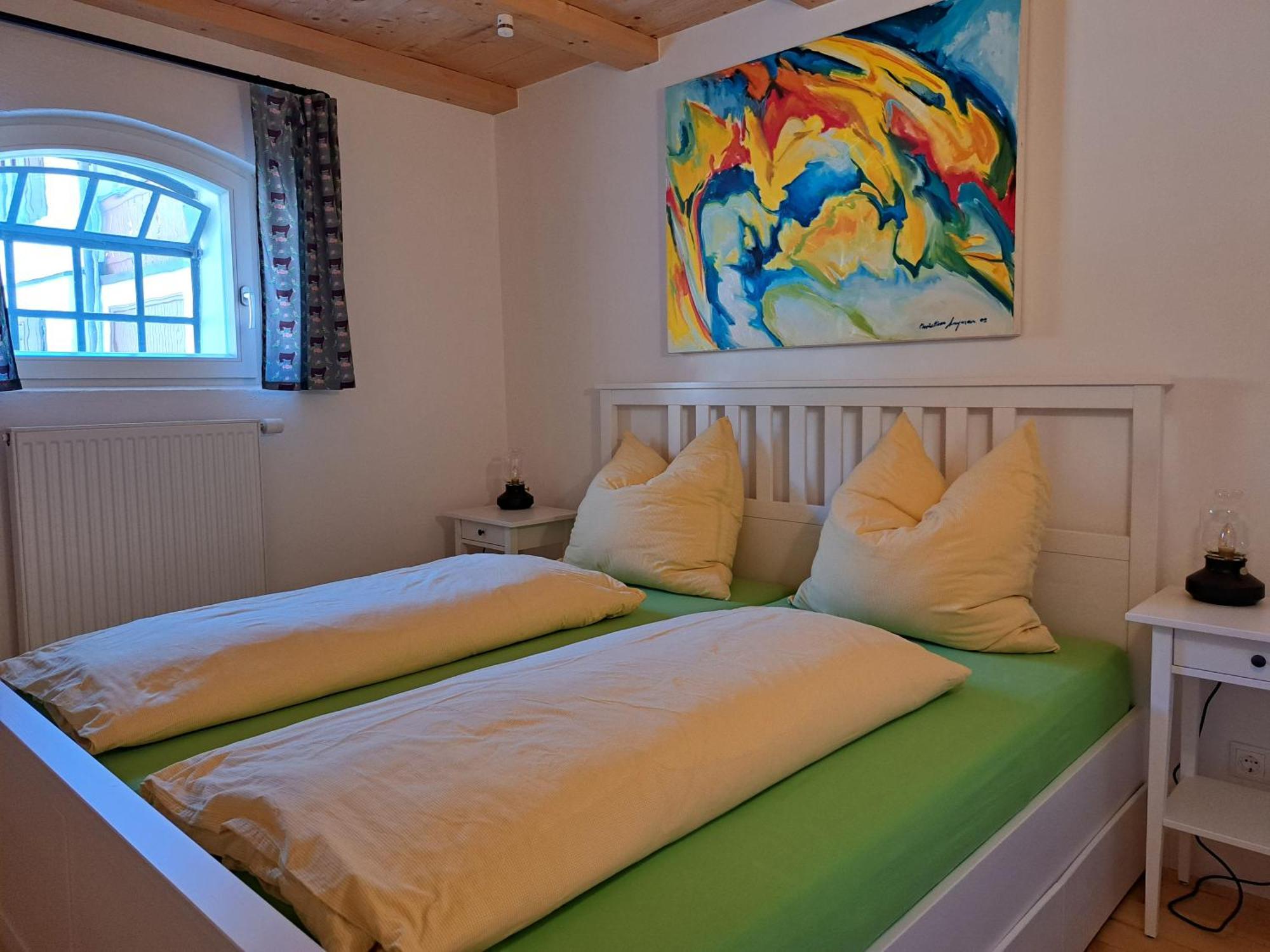 Neu! Ferienwohnungen Im Lueftlmalereck, Hennalahaus Обераммергау Экстерьер фото