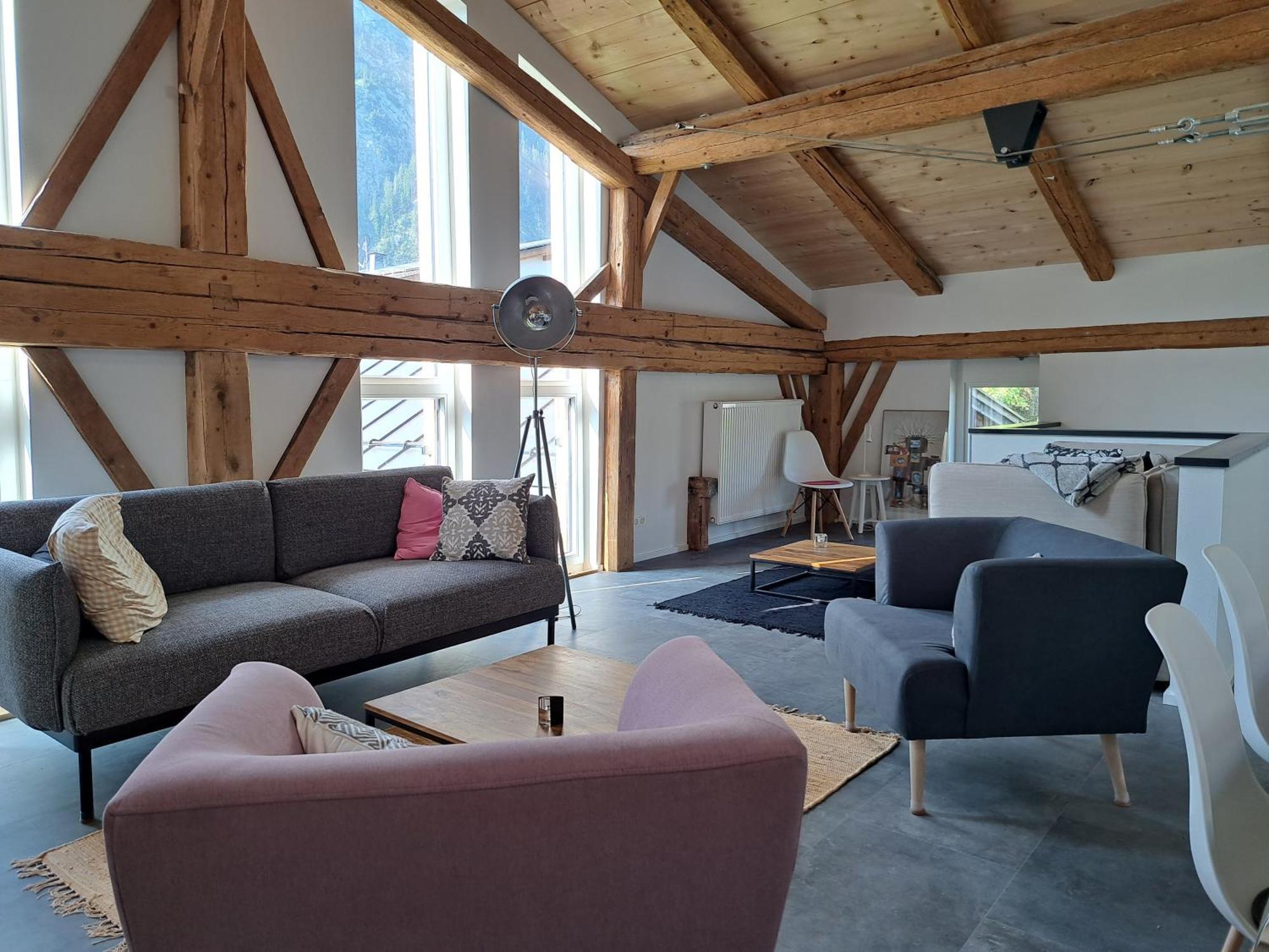 Neu! Ferienwohnungen Im Lueftlmalereck, Hennalahaus Обераммергау Экстерьер фото